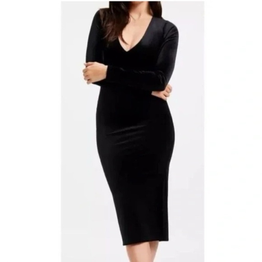Good American Long Sleeve Black Velvet Dress